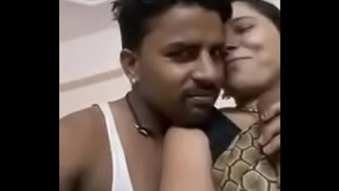 https://www.xxxvideok.com/indian-desi-sex-boobes/
