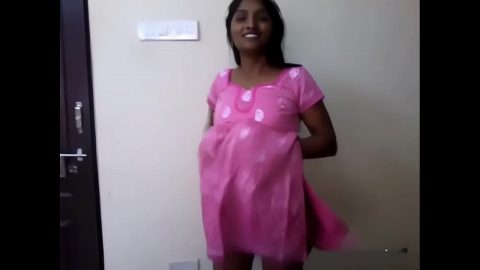 https://www.xxxvideok.com/indian-nude-aunty-stripping/