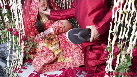 https://www.xxxvideok.com/desi-sex-vedios-marriage-honeymoon/